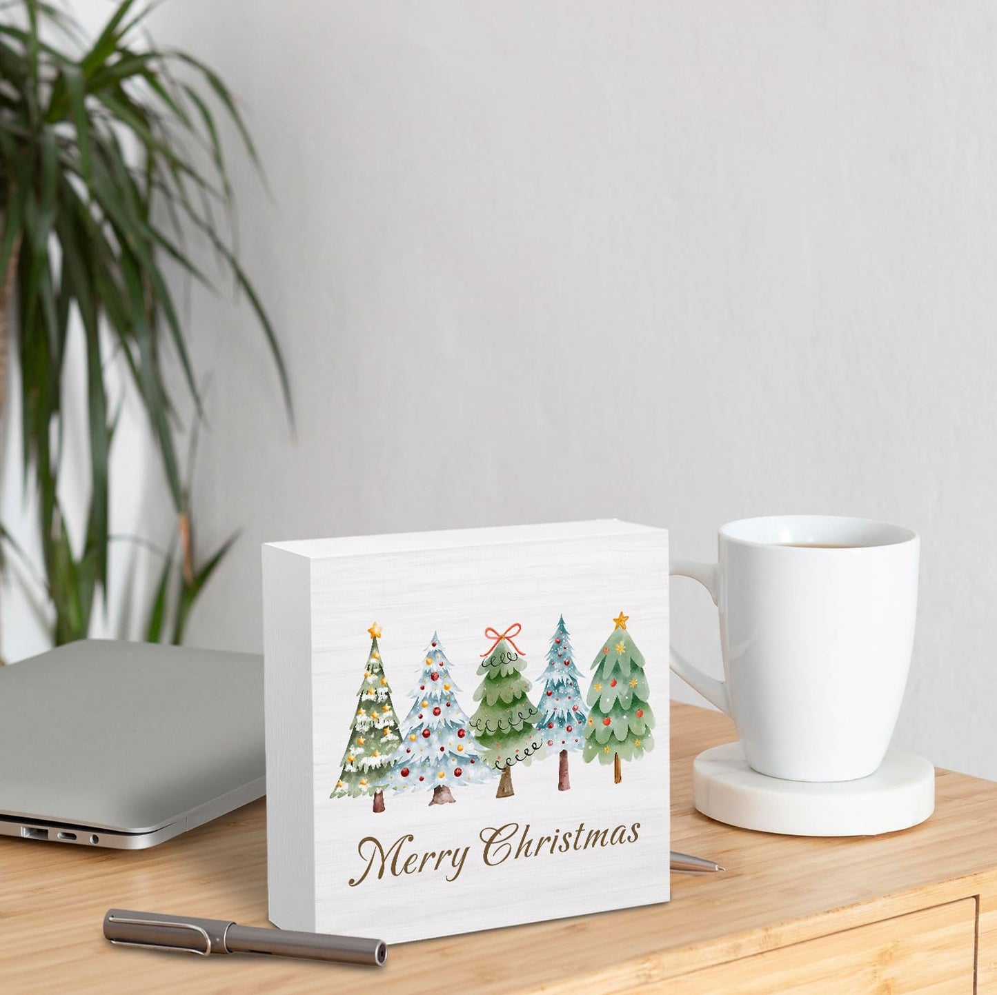 HYKDFMNCJ Merry Christmas Tree Wooden Box Sign Desk Decor, Glitter Holiday Winter Christmas Bauble Tree Wood Signs for Home Bedroom Office Desk Table Shelf Decorations, 5x5 Inch