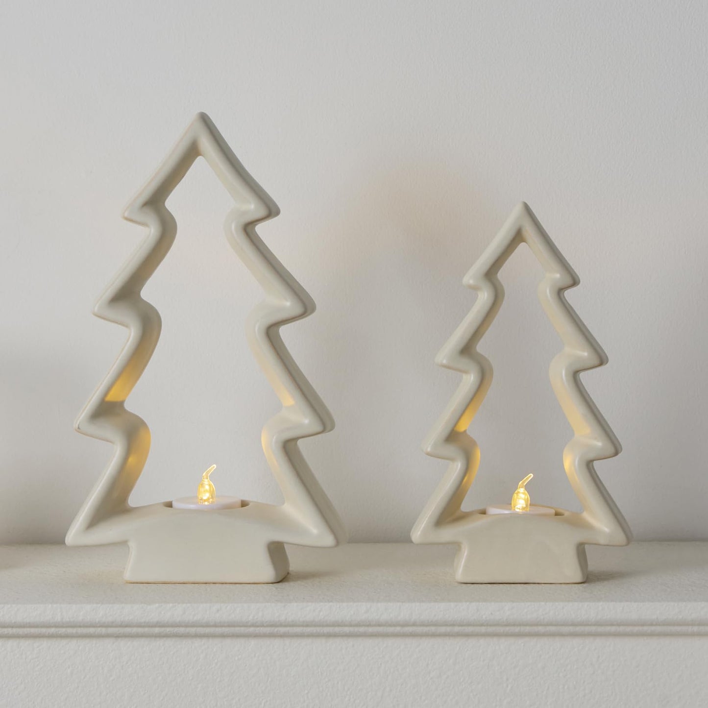 Mokof 2 Pcs White Ceramic Christmas Tree with LED Tea Lights & Remote Control, Farmhouse Tabletop Christmas Decorations Indoor for Mantle, Fireplace, Shelf Winter Holiday Home Decor (9.5" H & 7.5" H)