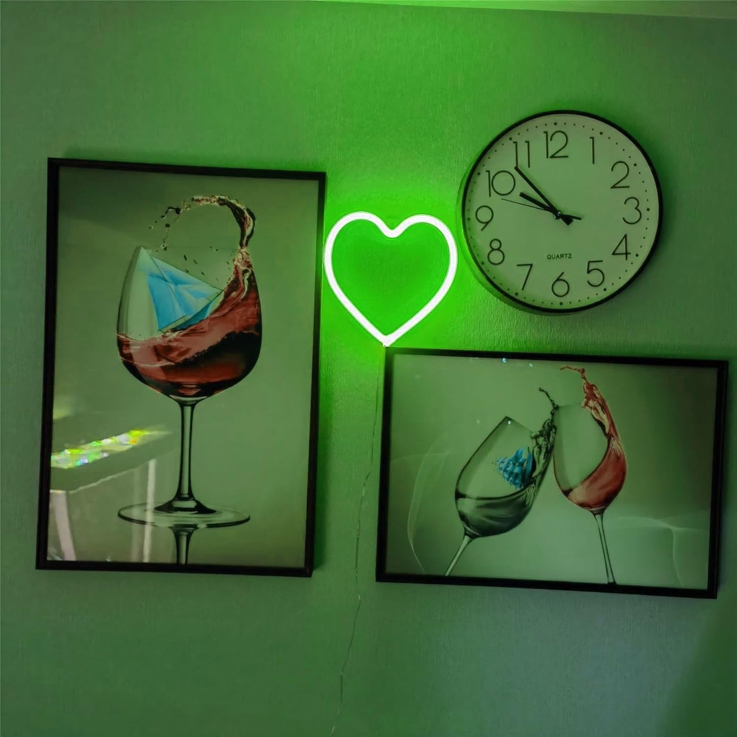 LED Neon Heart Sign,Love Hearts Neon Light for Girls Room Bedroom Dorm Decor,USB or Battery Powered Heart Lamp for Wedding Window Wall Decorations(1Pc Green)