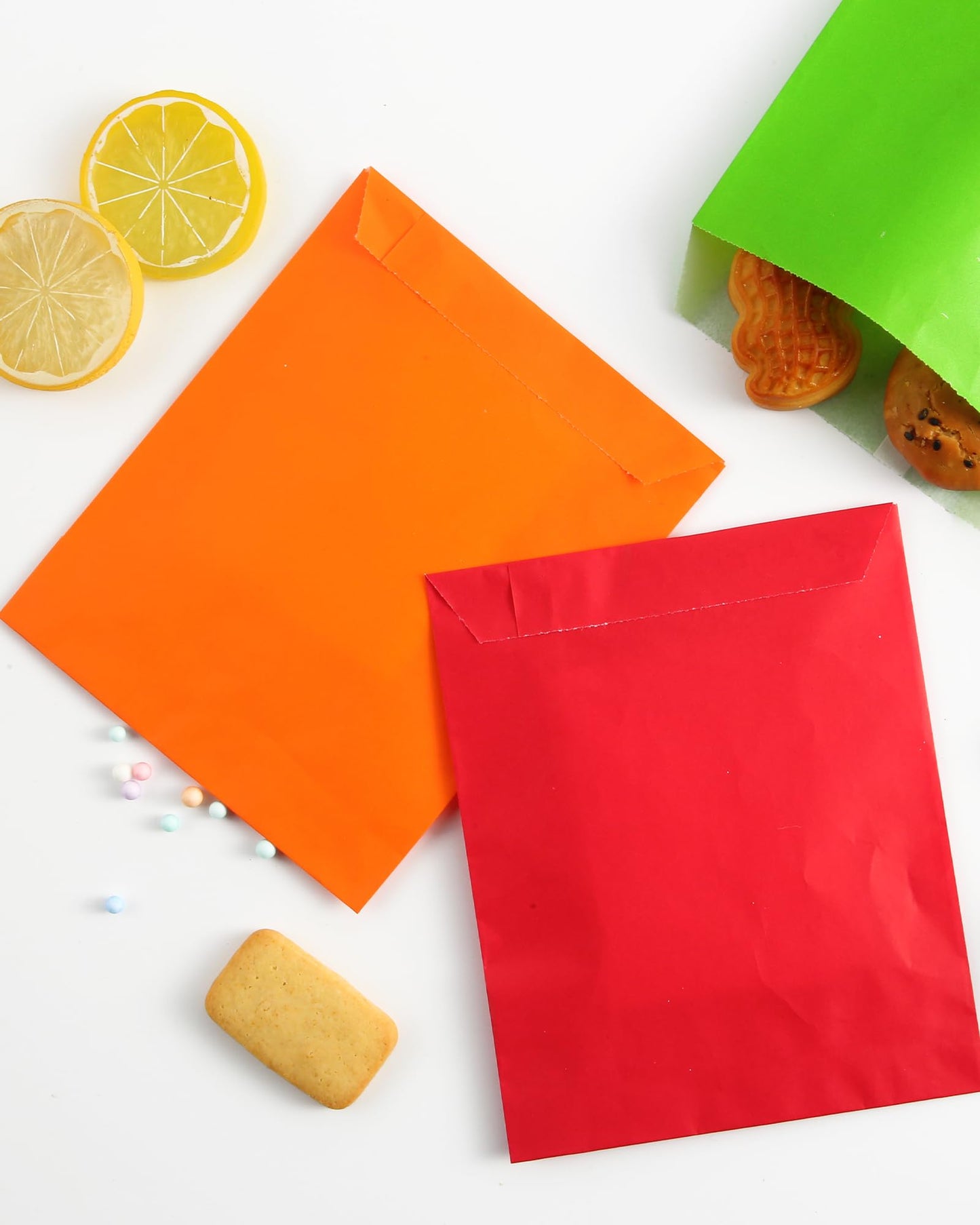 KEYYOOMY 4x6 Inch Paper Treat Bags Green Candy Bags 100 Pack Candy Buffet Bag Small Paper Cookie Bag for Halloween Christmas Party (100 CT, 4x6 Inch)