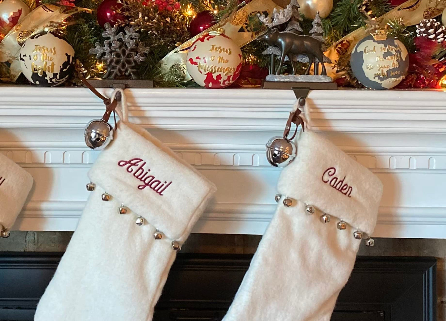 Polar Exp Sleigh Bell and Certificate of Authenticity