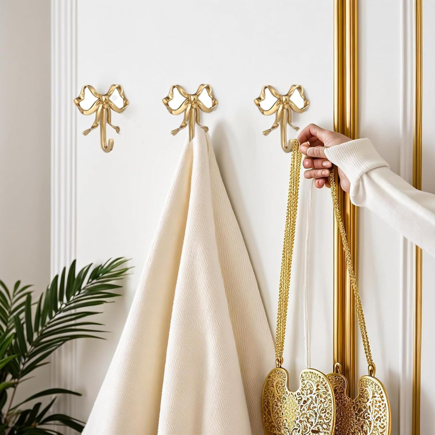 ZMHKJZDQ 2PCS Brass Bow Wall Hooks Gold Bow Wall Hooks Bow Wall Hook for Hallway Kitchen Hang Coats Keys Towels Bags Umbrellas Bathroom Living Room Kitchen Christmas Wall Decor Birthday Gift (Large)