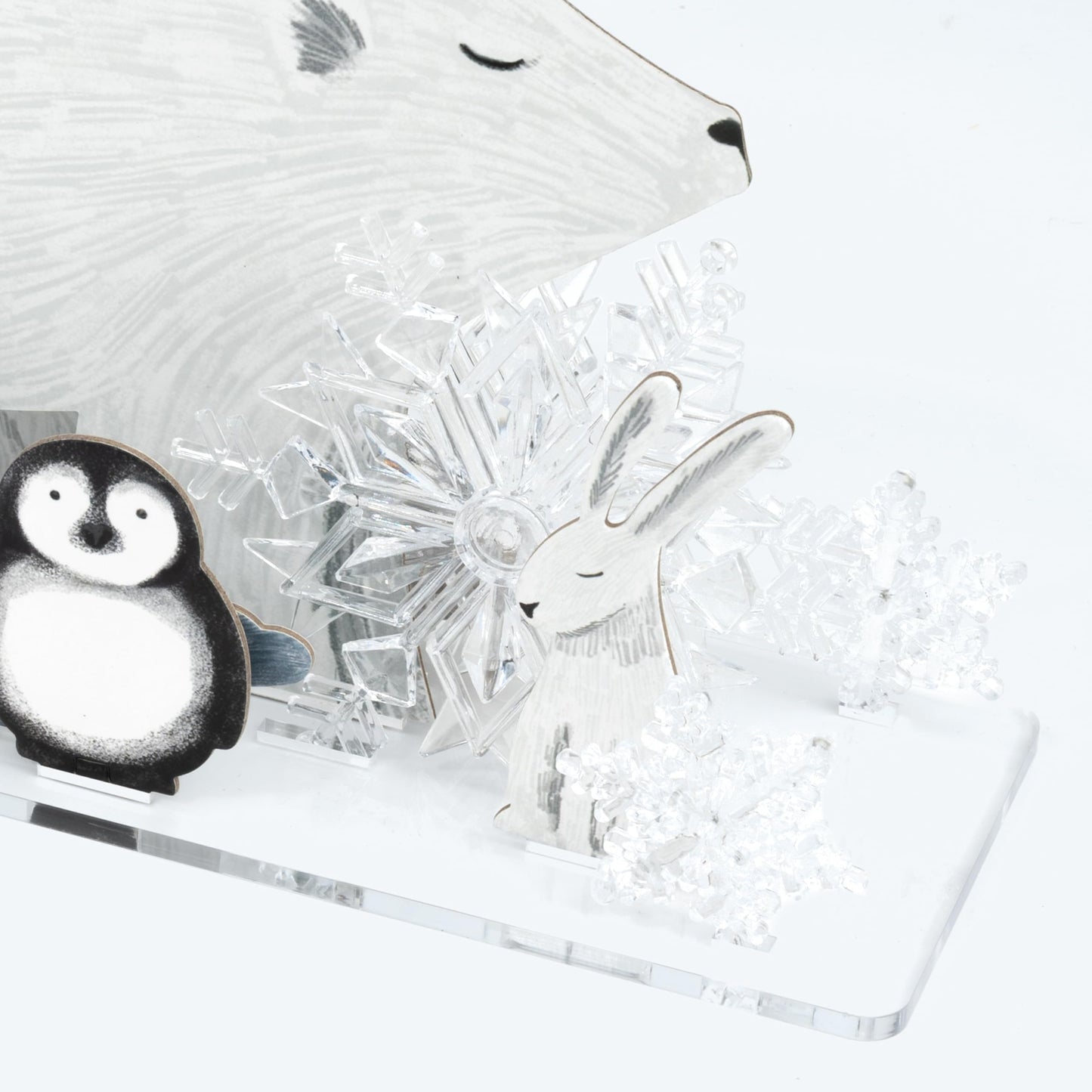 Cheerland Winter Centerpiece Decoration Arctic Polar Animal Snowflake Table Decor for Christmas Holiday Home Room Classroom Decor Winter Wonderland Party Supplies