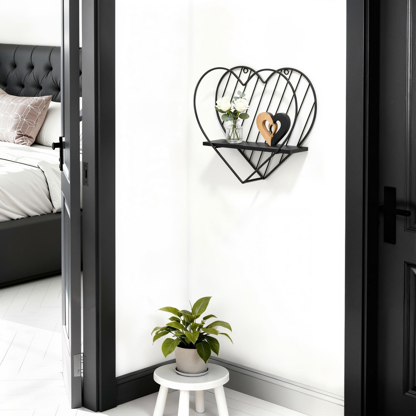 Afuly Floating Shelves - Black Wall Shelf, Heart Shaped Modern Minimalist Storage Rack Organizer for Bedroom, Bathroom, Living Room Home Decor
