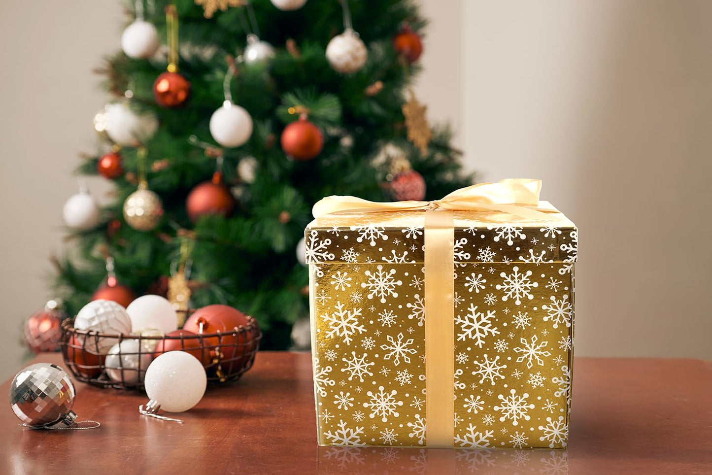 XiaosRen 9" Medium Christmas Gift Box with Lid and Paper Filler, Gold Gift Box with Ribbon for Holiday Xmas Presents Wrapping.
