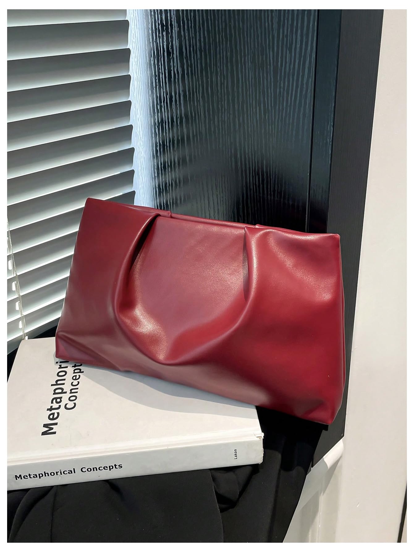 OYOANGLE Women's PU Leather Clutch Purses Small Zipper Ruched Minimalist Handbag Burgundy One Size