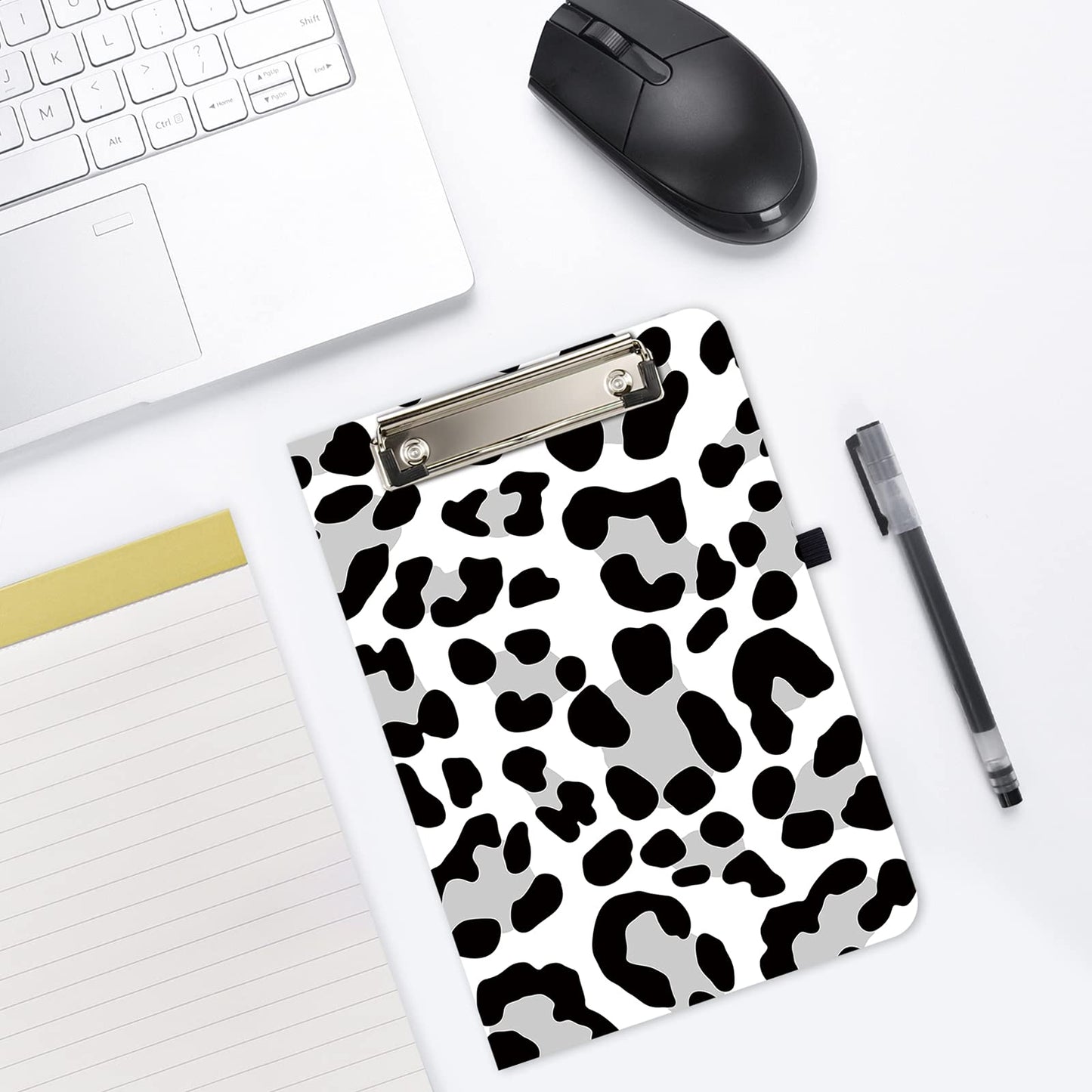 Hongri Mini Clipboard Folio with Refillable Lined Notepad and Interior Storage Pocket for Students, Classroom, Office, Women, Man, Cute Custom Pattern, Standard A5 Size 6 x 9 in, Cream Spots