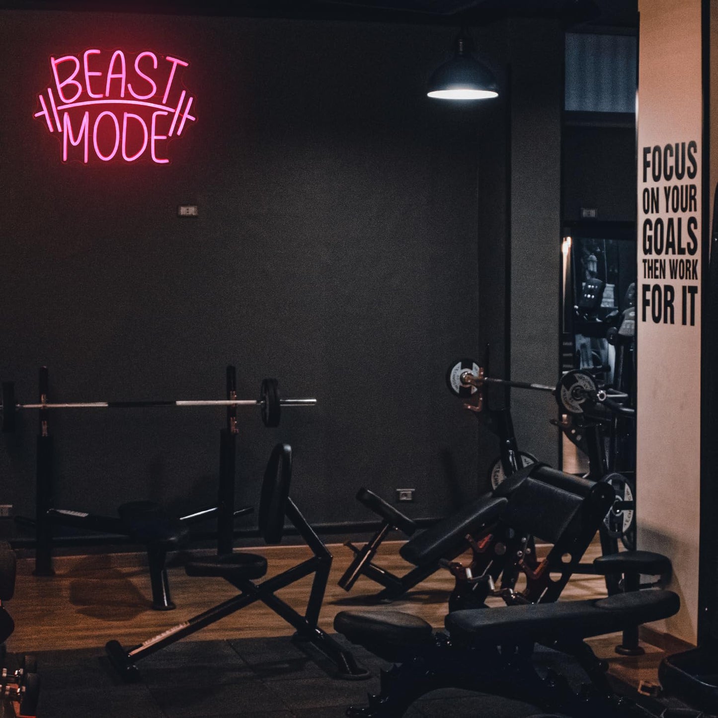 CKTBLEY Beast Mode Neon Signs for Wall Decor Red Letter LED Neon Light Gym Neon Sign Barbell LED Neon Lights Signs Dumbbell Neon Wall Sign for Bedroom Gym Sports Room Fitness Club Decor