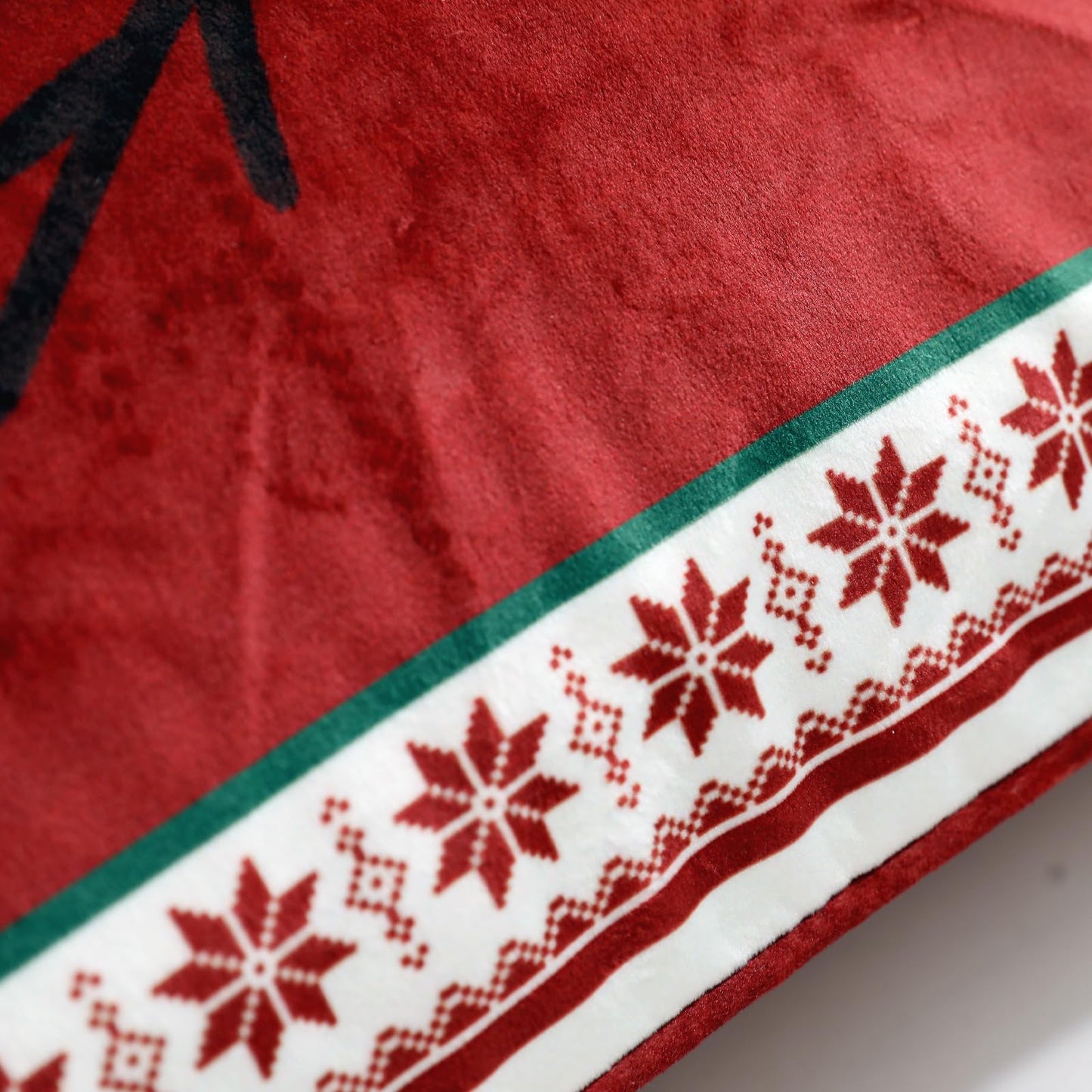 ISAENNE French Chrismas Velvet Throw Pillow Cover,Set of 2,18"x18"-Carol D
