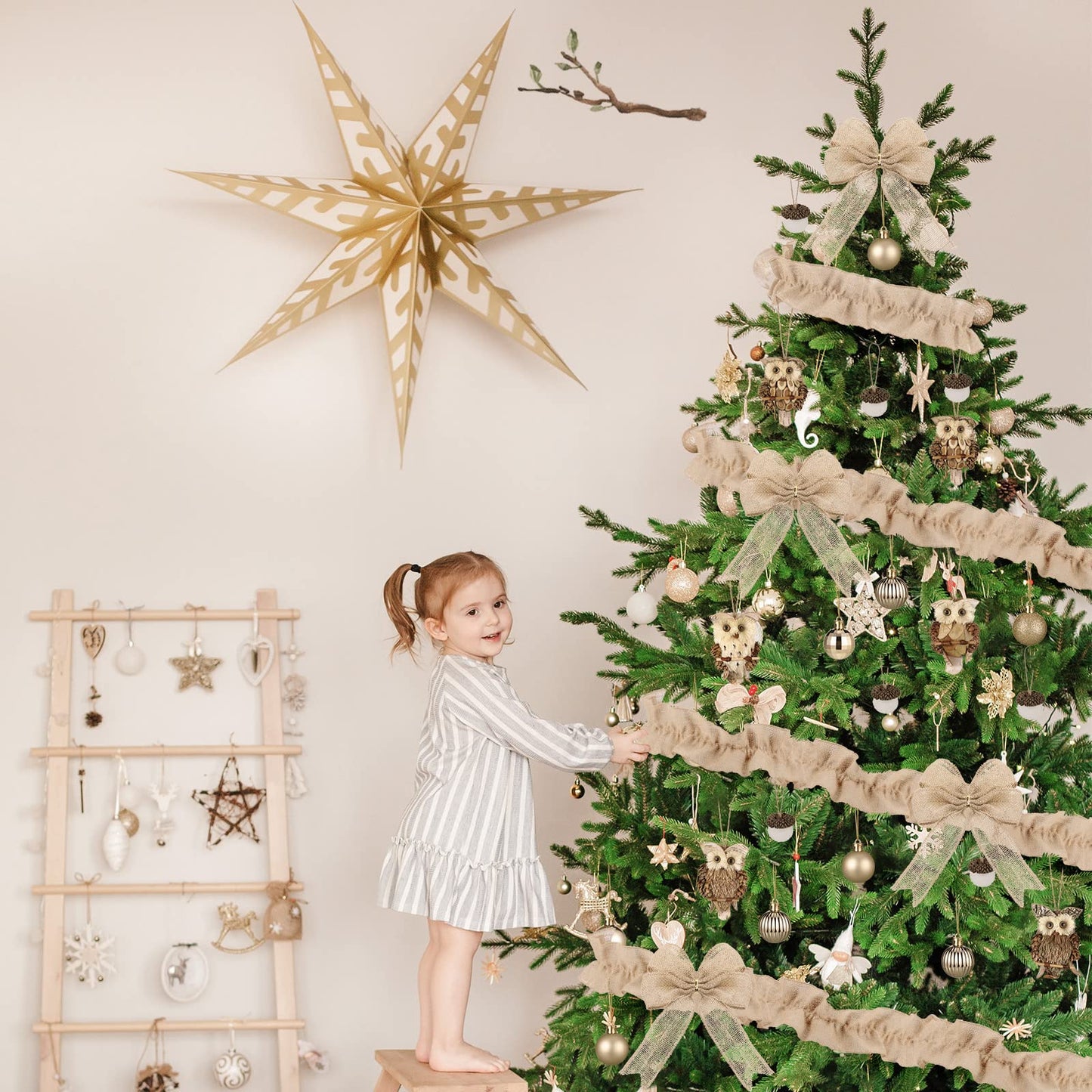 Sotiff 68 PCS Woodland Christmas Tree Ornaments Decoration Set - Includes Forest Animal, Gold Ball, Hedgehog, Jute Tree Wrap & Bows for Farmhouse Rustic Fall Winter Holiday Party Decor