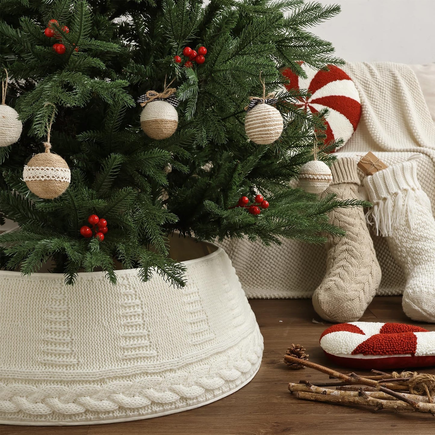 Knitted Christmas Tree Collar: Cream Chunky Cable Knit Christmas Tree Collar for Artificial Trees, Size Adjustable Rustic Farmhouse Tree Ring Skirt for Merry Christmas Holiday Home Decor Party Gifts