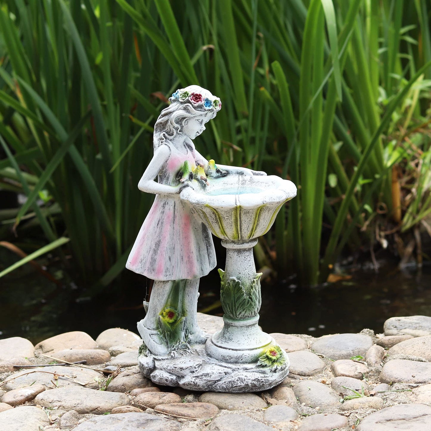 Voveexy Fairy Garden Statue, Solar Garden Angel Figurine Outdoor Decoration Waterproof Angel Sculpture for Patio Yard Lawn Porch Art Ornament Christmas Birthday Gift