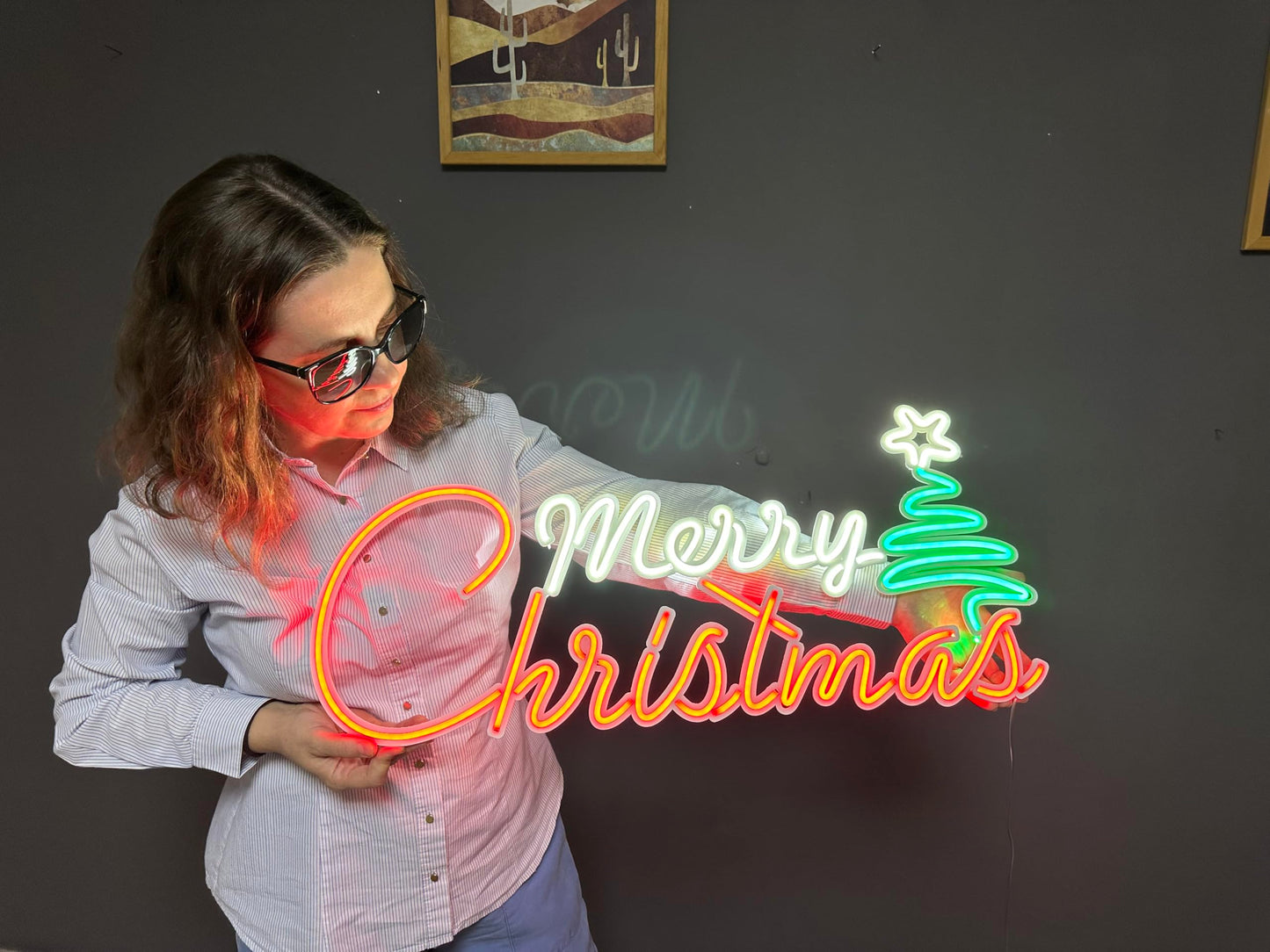 BONPERLA Merry Christmas Decor, Christmas Wall Art, Neon Metal Wall Art, Hanging Lighted Merry Christmas Decor, Neon Wall Sign, Home Office Hotel Pub Bar Cafe Wall Decor (Without Remote Control)