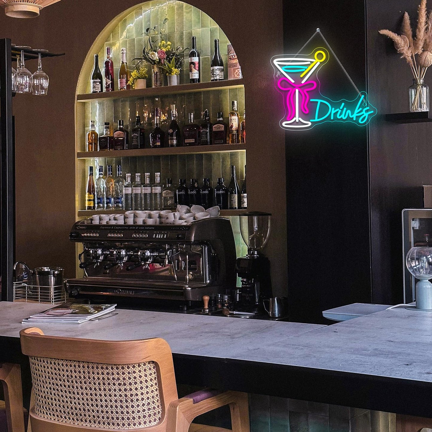 VVYXX Drink Bow Cocktail Glass Neon Sign LED Neon Light Up Sign for Wall Home Decor Bedroom Business Club Party Bars Shop USB Powered Really Pretty Neon Decor
