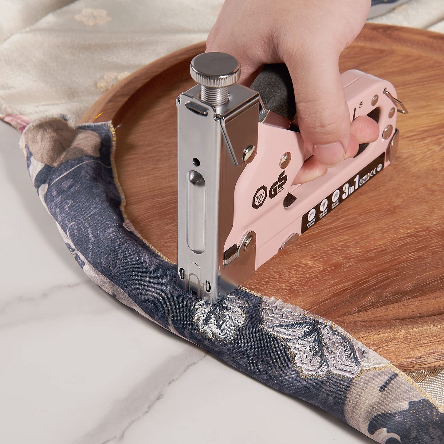 SHALL Staple Gun Heavy Duty, 3-in-1 Upholstery Staple Gun Kit with 3000 Staples, Stapler Remover, Manual Brad Nailer with Specific Staples Outlet Position Indicator