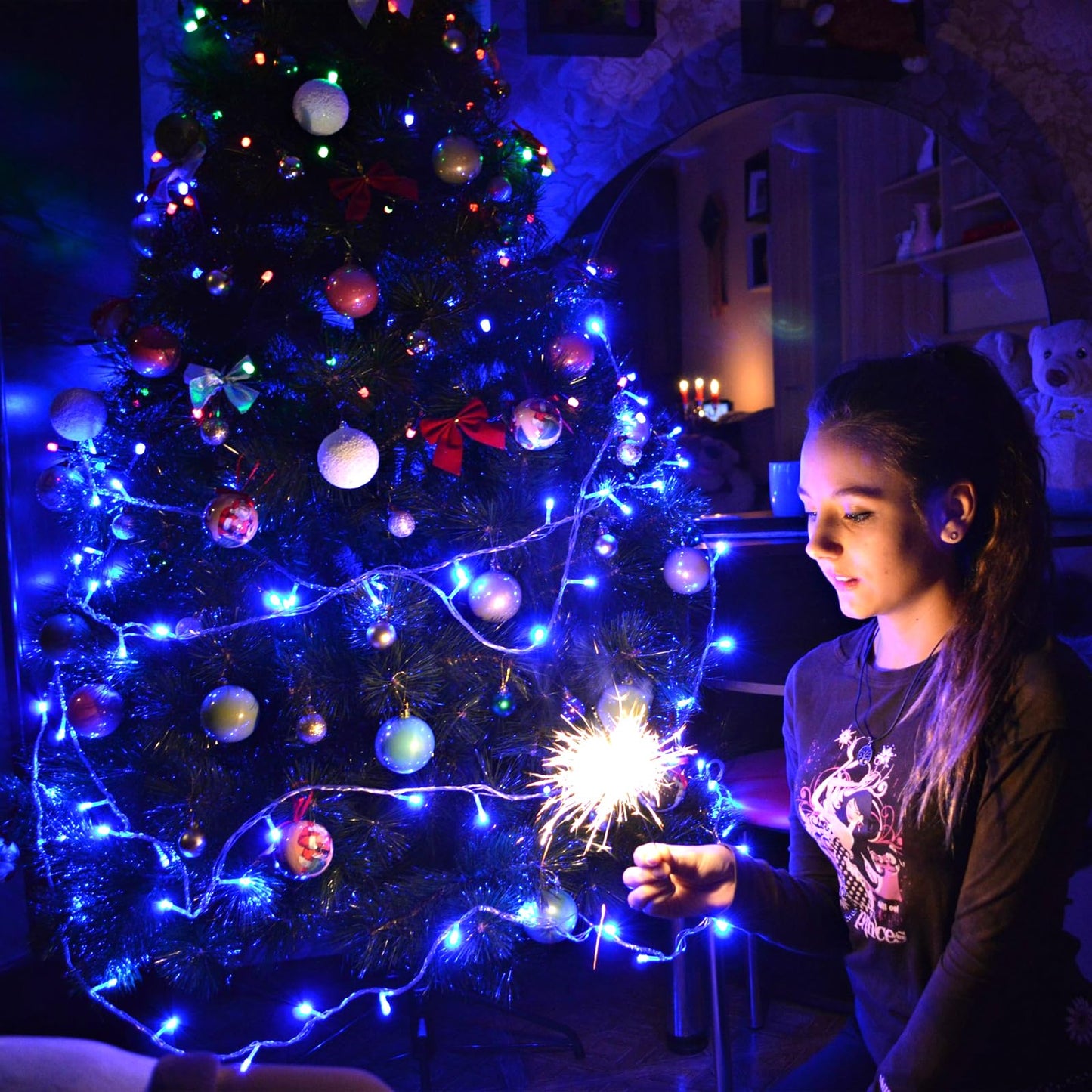300 LED Blue Christmas Lights Outdoor Waterproof, 100ft Extra Long Blue String Lights 8 Modes Plug in Twinkle Fairy Lights with Timer for Indoor Outside Bedroom Christmas Tree Party Decorations
