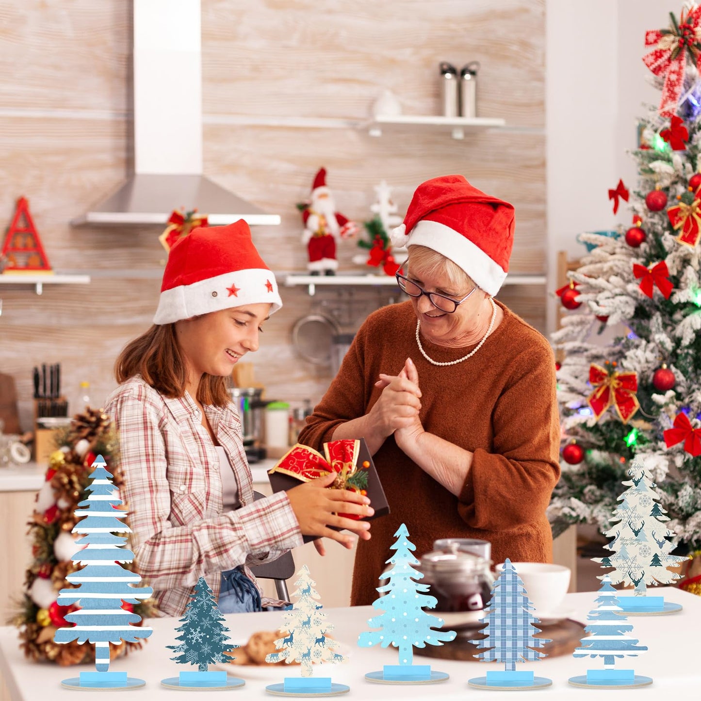 Namalu 16 Pcs Christmas Table Decorations Christmas Tree Centerpieces Buffalo Plaid Snowflakes Table Top Centerpiece for Home Indoor Xmas Winter Holiday Party Supplies Decor (Merry)