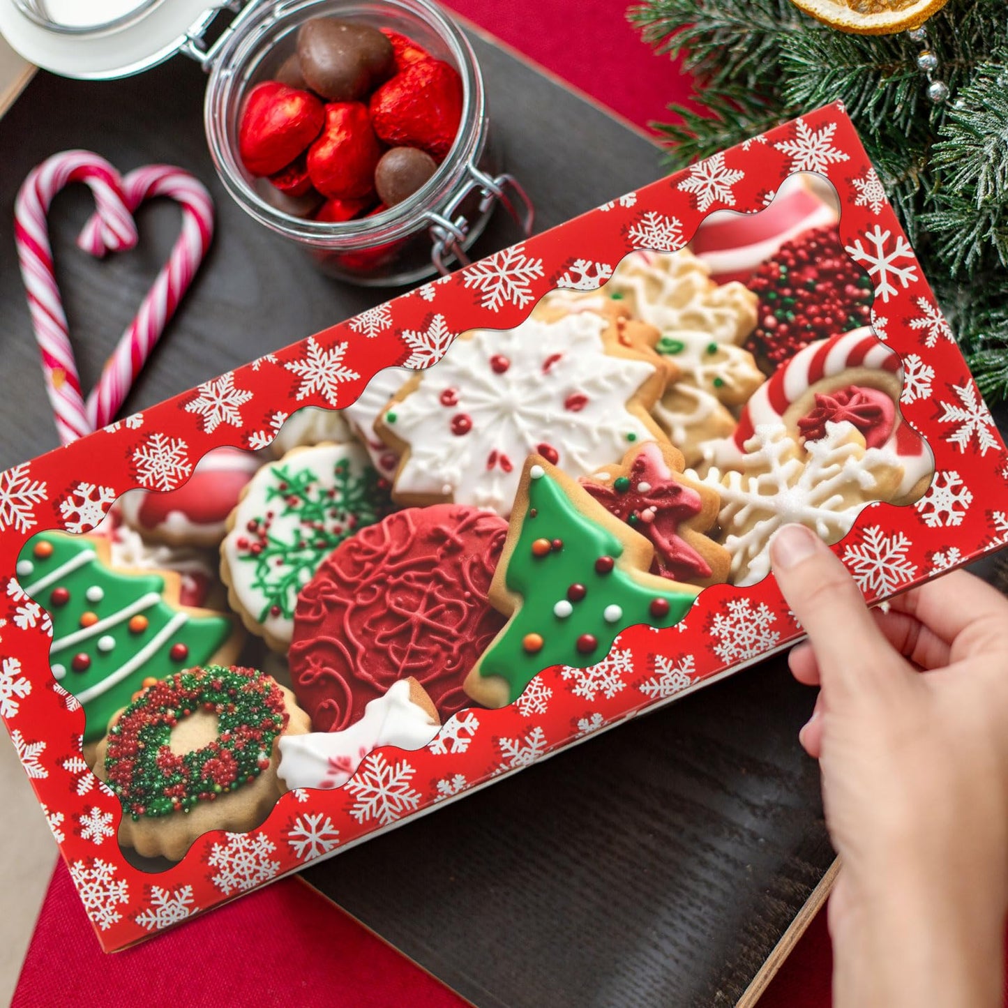 Tenceur 100 Pieces Christmas Cookie Boxes with Window & Lid 12.5 x 5.5 x 2.5 Inch Red and White Snowflake Bakery Boxes Christmas Xmas Candy Treat Food Container for Xmas Gift Wrapping Party Favor