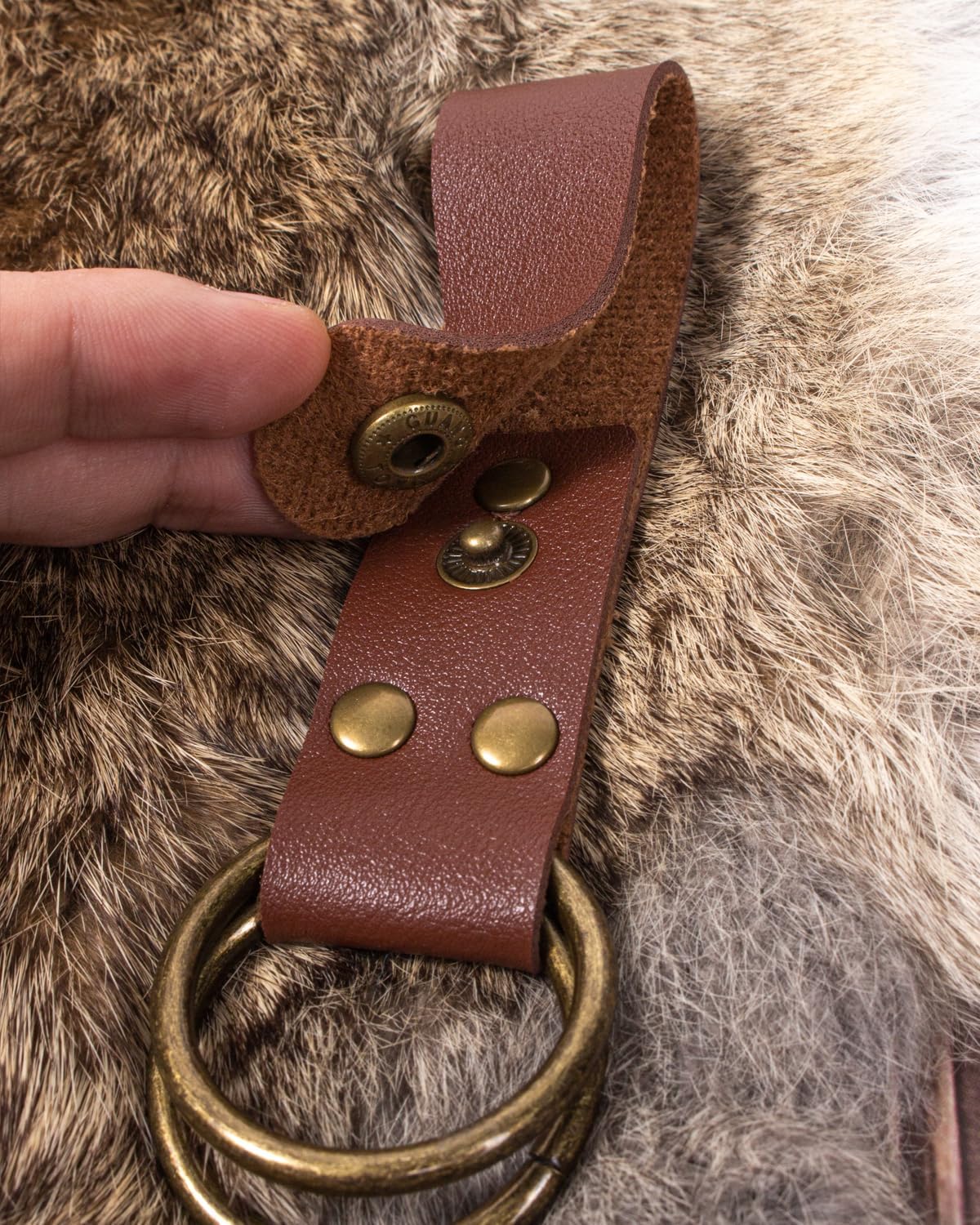 SUMGOGO Skirt Hikes Detachable Keyring Hook Strap Retro Medieval Waist Belt Accessory Casual Renaissance Cosplay Costume (Chain-Brown)