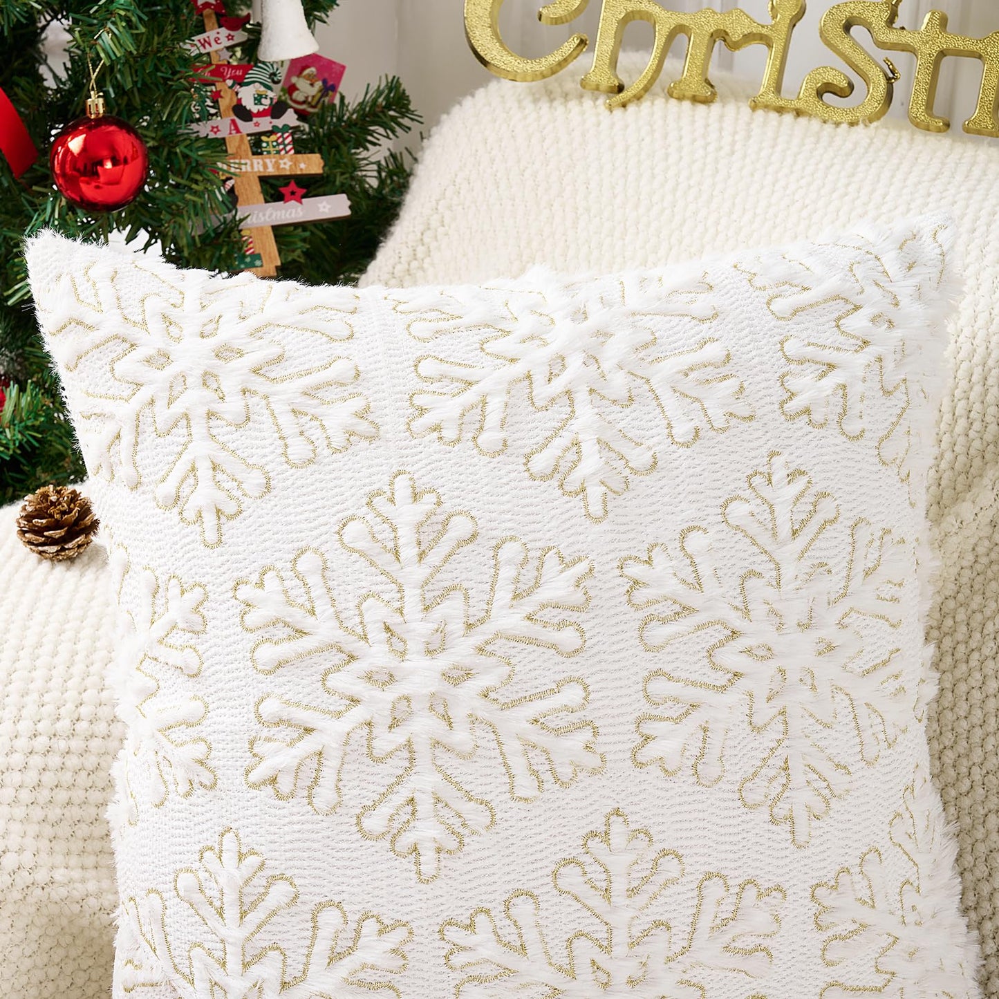 Emvency Christmas Throw Pillow Covers 18x18 Set of 2, White Golden Snowflakes Decorative Pillow Cases Soft Plush Faux Fur Wool Couch Cushion Case for Couch Bed Sofa Living Room Home Decor