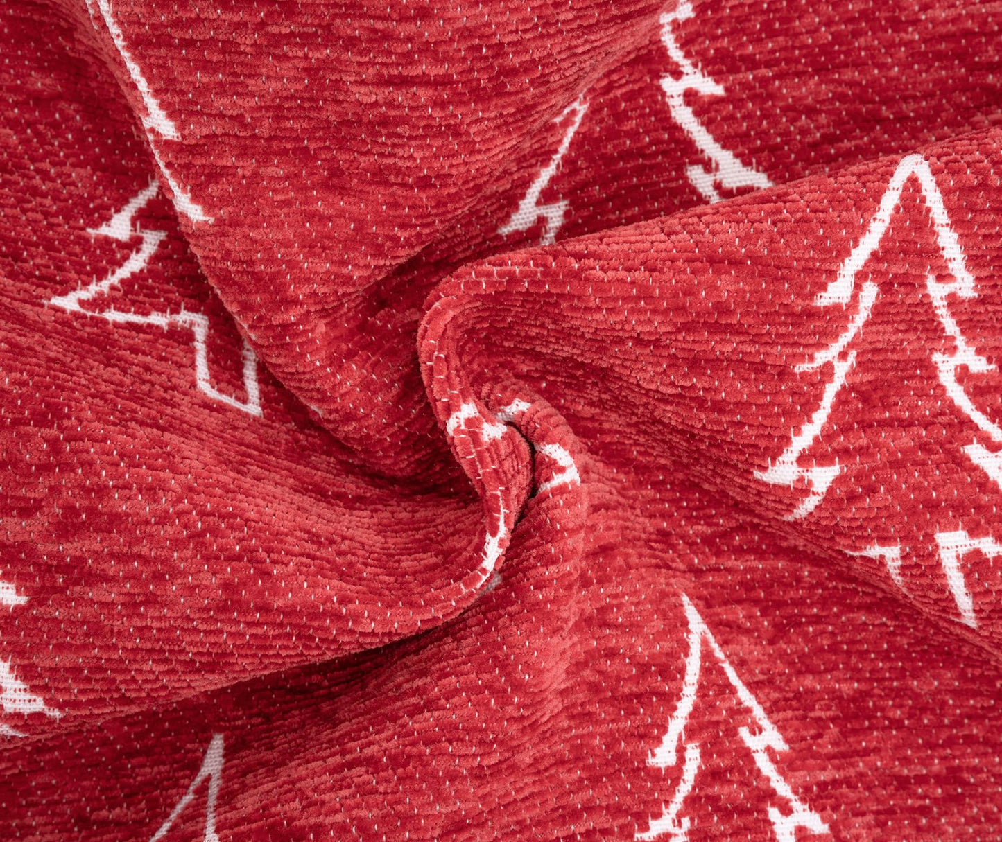 Auomily 2 Pack Christmas Pillow Covers 18x18, Chenille Double-Sided Snowflake & Christmas Tree Decorative Throw Pillow Cases, Soft Farmhouse Holiday Cushion Covers for Sofa Couch Bed(Red,18x18)