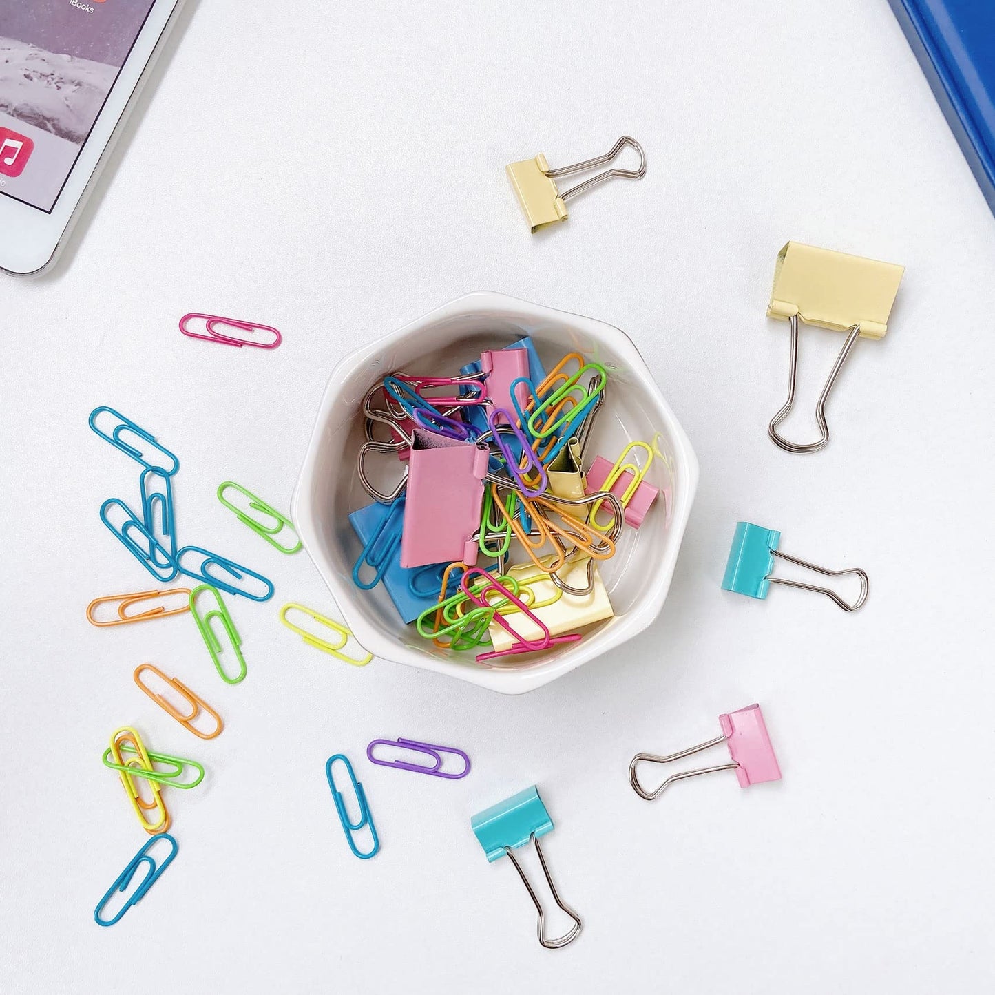 LEAZUL Ceramic Paper Clip Holder Gold Line Paper Clip Dispenser Organizer for Desk Cute Floral Pattern Office Binder Clip Holder Bobby Pin and Hair Clip Holder Gift for Office Blue Flowers