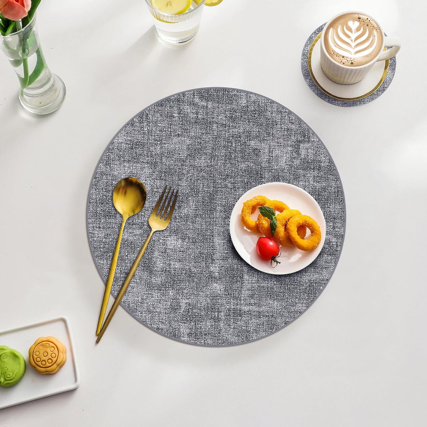 Homaxy Round Faux Leather Placemats and Coasters, Washable Dual-Side Table Mats, Wipeable Heat-Resistant Dining Place Mats for Outdoor and Indoor, Set of 8, Diameter 13 and 3.93 inch, Black