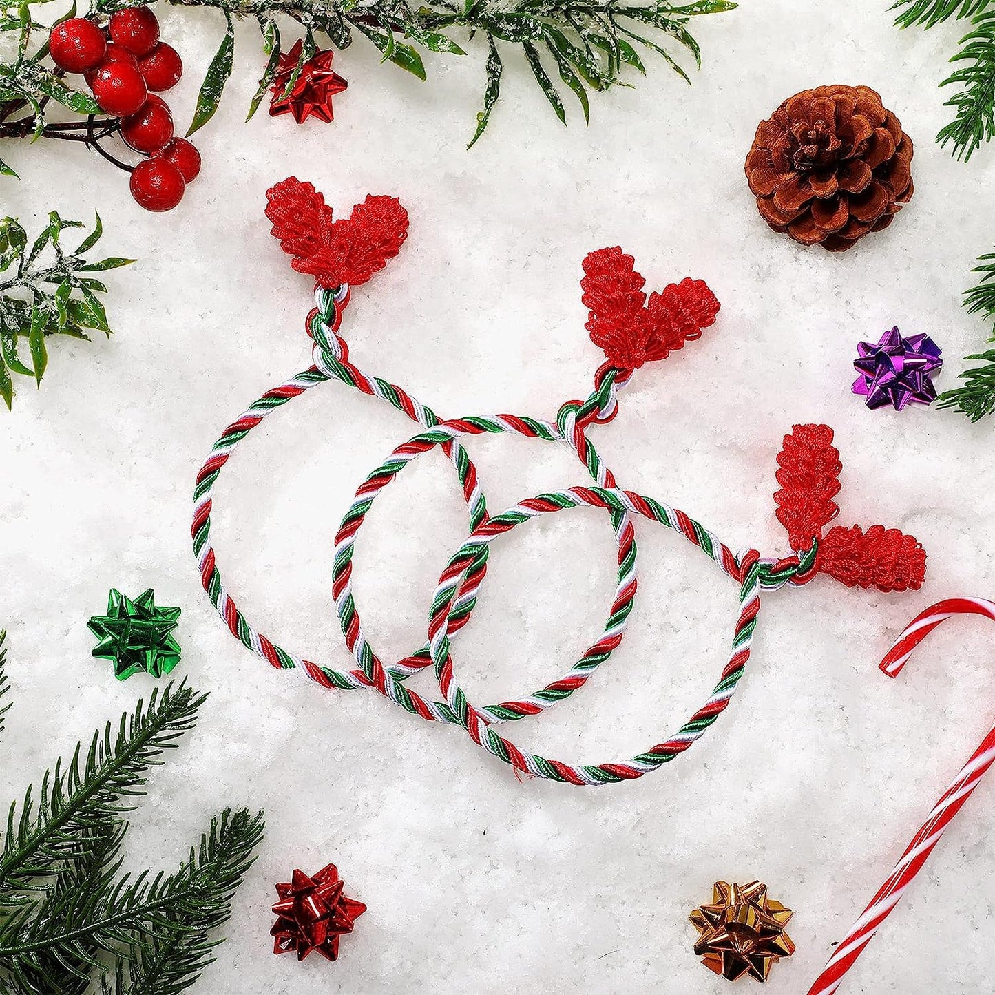 25Pcs Garland Ties for Valentines Day Flexible Decorative Twist Ties, Reusable and Knotted Wreath Tie for Christmas Craft Gift Wrapping (Red&Green&White)