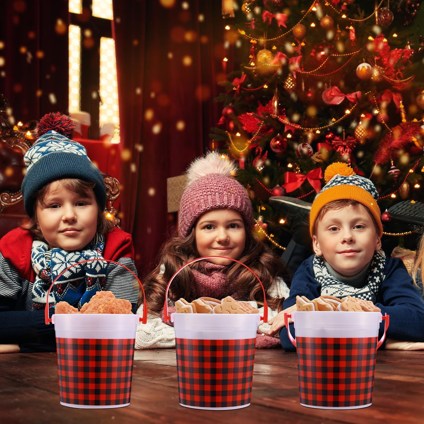 Yiyiring 12 Pcs Christmas Plastic Bucket with Handle 4.69 x 3.78 x 4.8 Inch Treats Storage Pails 32 oz Red and Black Buffalo Plaid Candy Bucket for Xmas Winter Holidays Party Favors