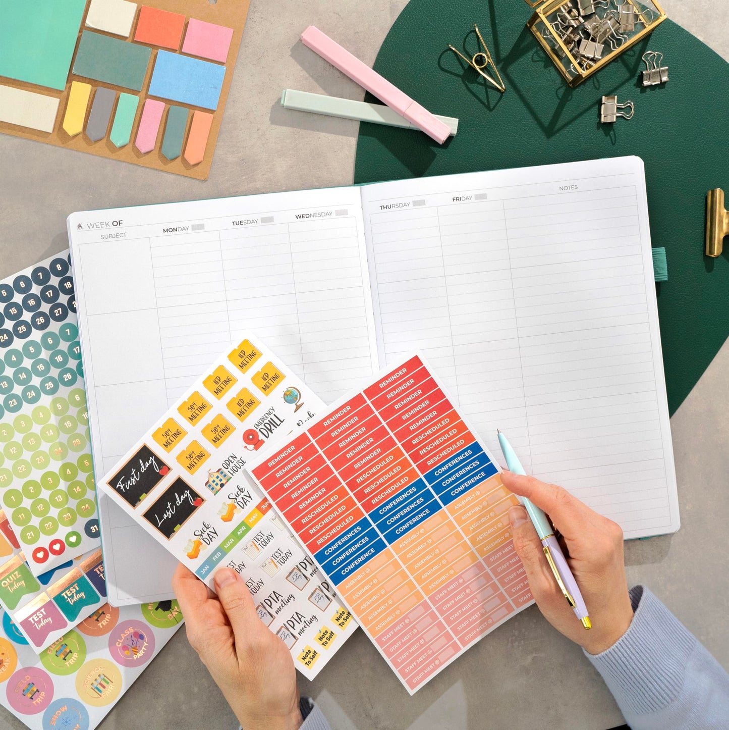 Clever Fox Teacher Planner – School Year Planner with Calendars & Lesson Plans – Book for Classroom & Homeschool Organization, A4 (Turquoise)