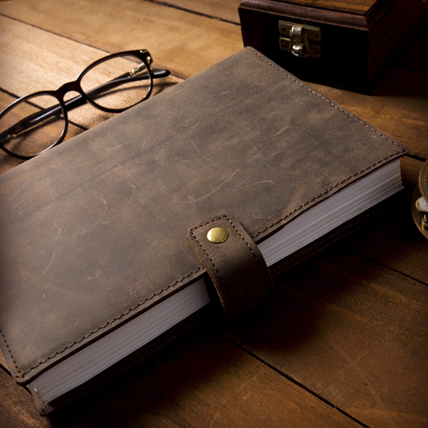 Refillable Leather Journal, Premium Lined A5 Writing Notebook Cover, Pen Holder & Card Slot, 200 Pages, 9 x 6 Inches Leather Bound Journal for Men & Women, Best Gift for Travel Diary