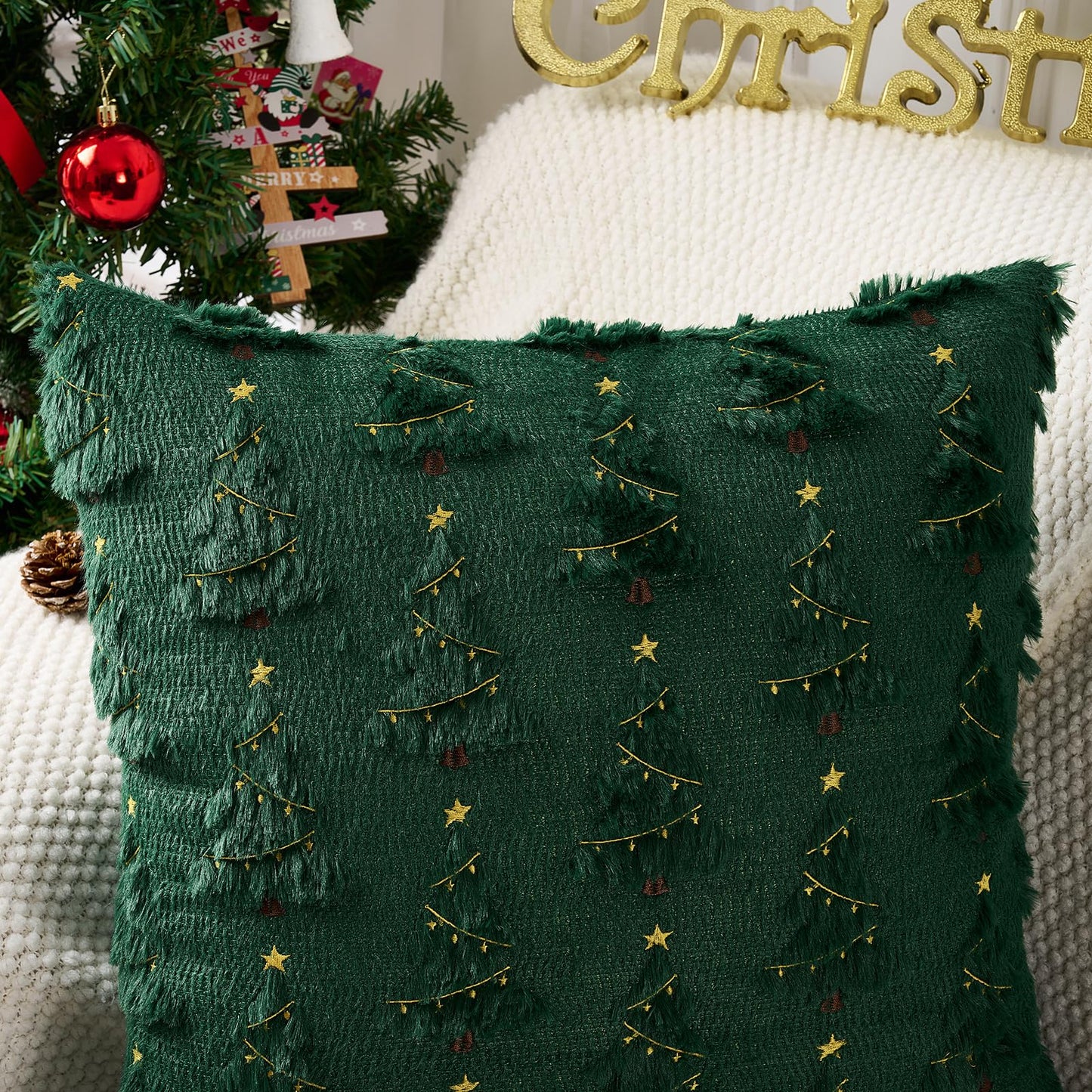 Emvency Christmas Throw Pillow Covers 18x18 Set of 2, Green Xmax Tree Golden Star Lights Decorative Pillow Cases Soft Plush Faux Fur Wool Couch Cushion Case for Couch Bed Sofa Living Room Home Decor