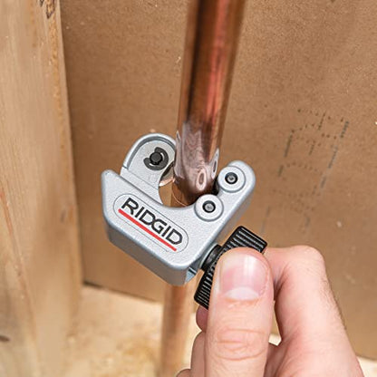 Ridgid - CC247 RIDGID 40617 Model 101 Close Quarters Tubing Cutter, 1/4-inch to 1-1/8-inch Tube Cutter Silver