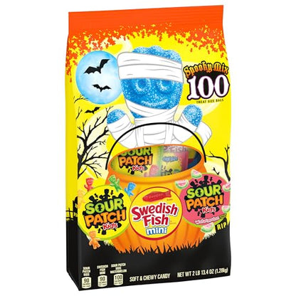 SOUR PATCH KIDS & SWEDISH FISH Mini Halloween Candy Variety Pack, Bulk Candy, 100 Trick or Treat Bags