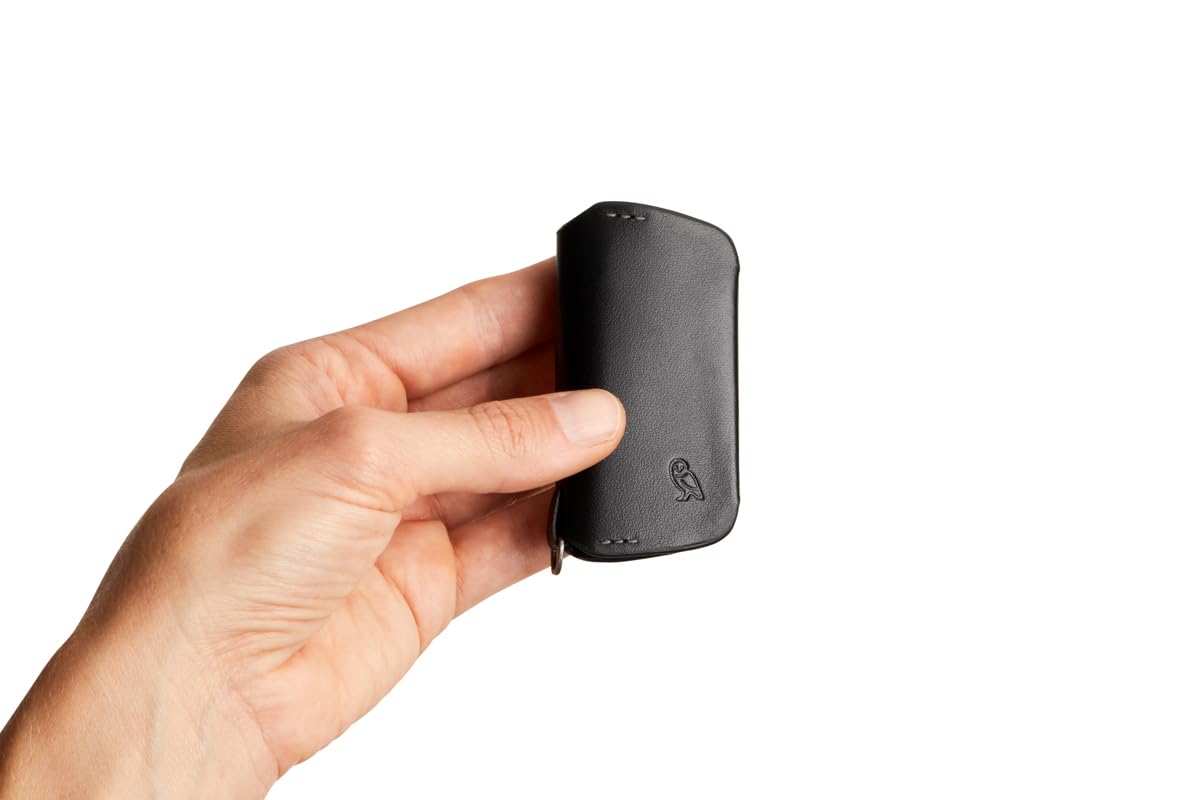 Bellroy Key Cover – Third Edition (Leather Key Holder, Holds 2 – 4 Keys) - Black