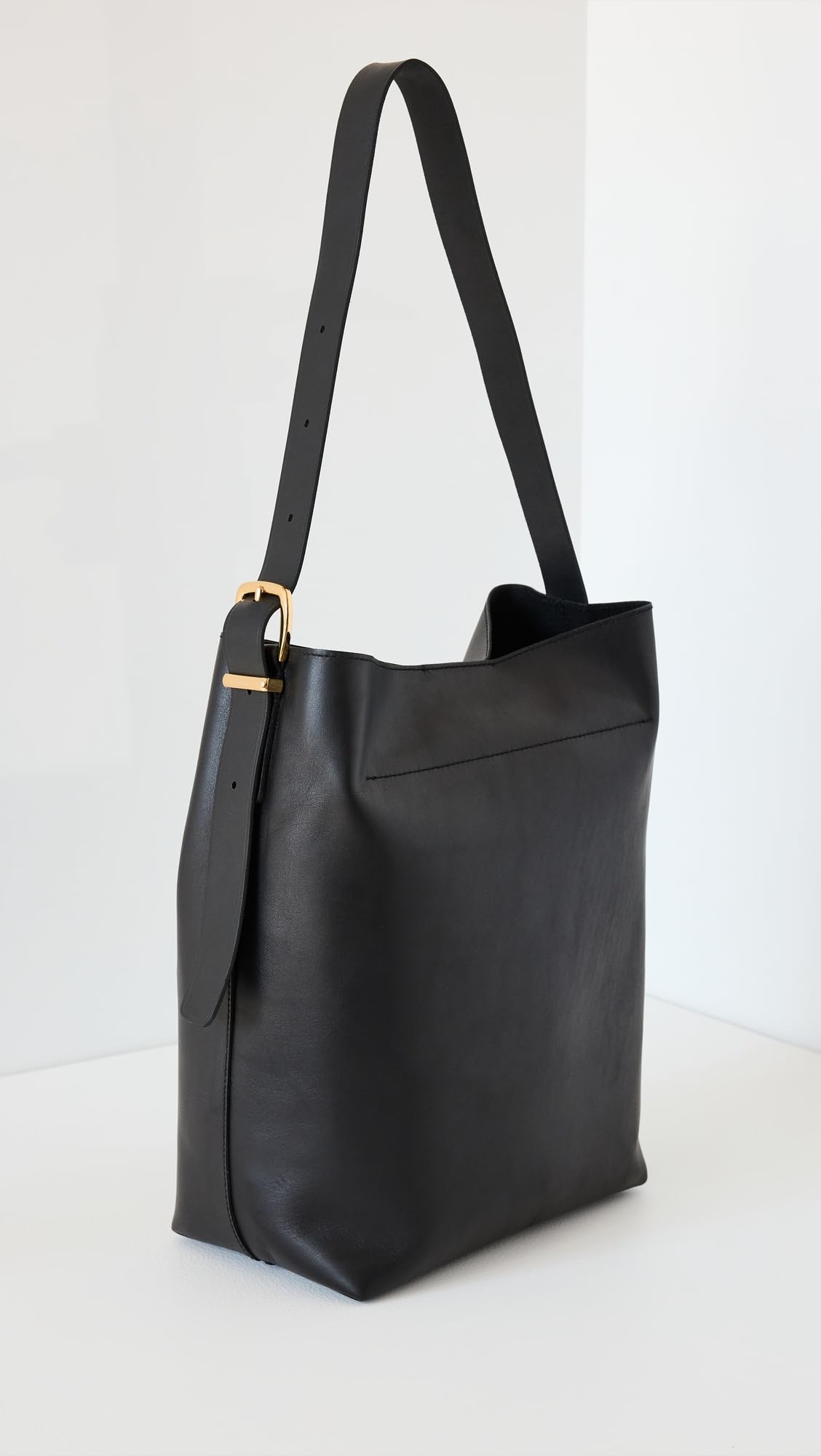 Madewell Women's The Essential Bucket Tote in Leather, True Black, One Size