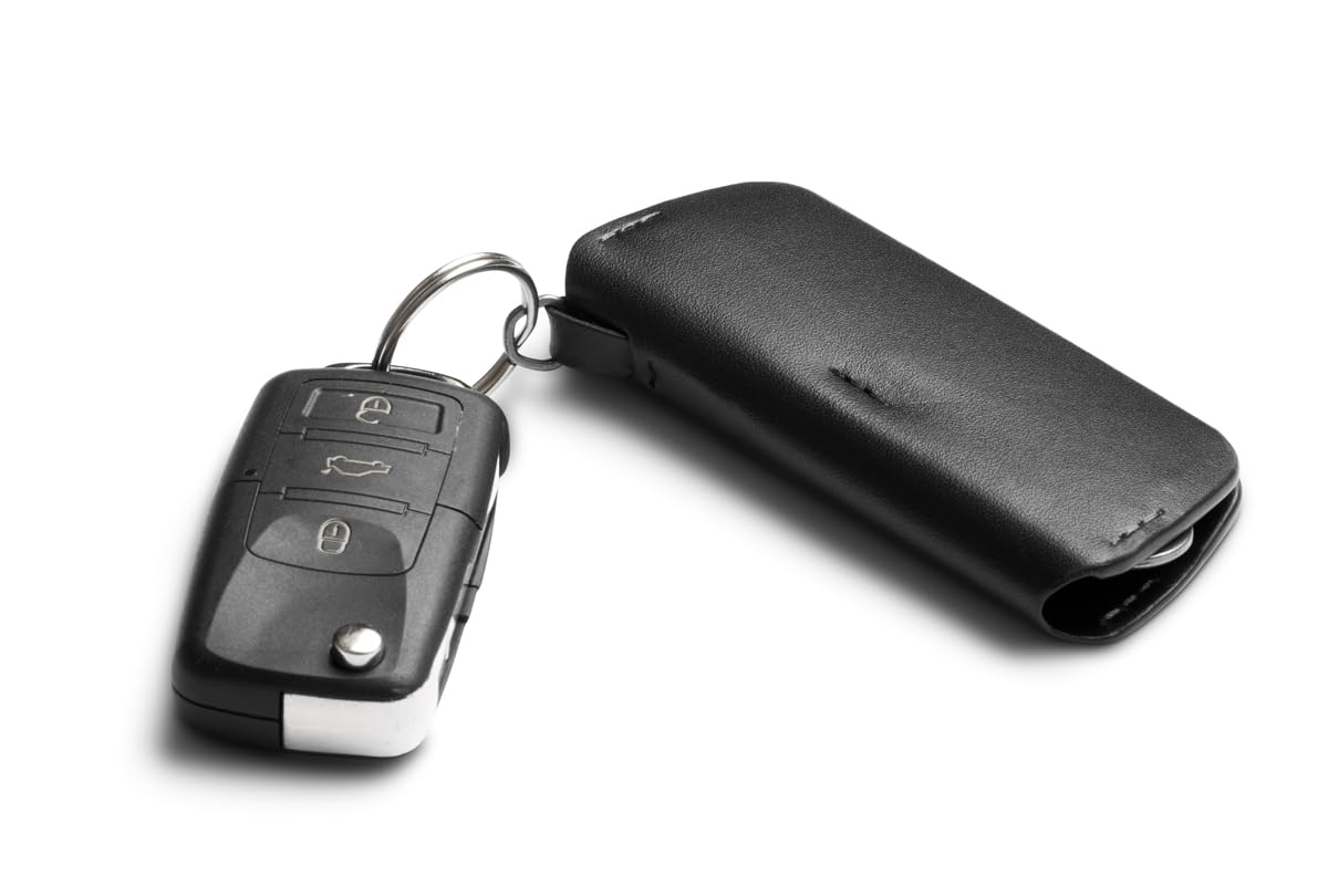 Bellroy Key Cover Plus – Third Edition (Leather Key Holder, Holds 4 – 8 Keys) - Black