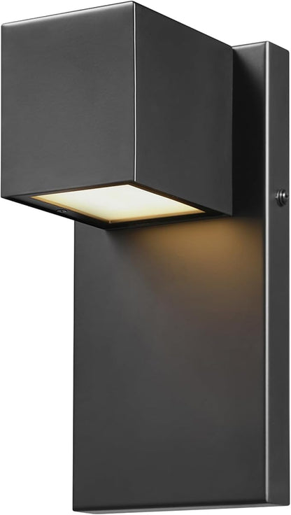 GLOBE Electric 60000124 17W Integrated LED Outdoor Wall Sconce, Matte Black Finish, 650 Lumens, 2700K Warm White, Weather-Resistant, Dimmable Exterior Light, 50,000 Hour Lifespan