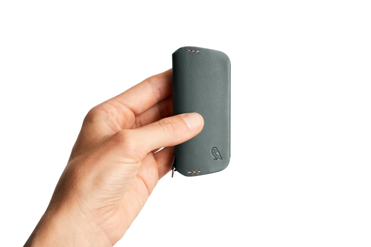 Bellroy Key Cover Plus – Third Edition (Leather Key Holder, Holds 4 – 8 Keys) - Everglade