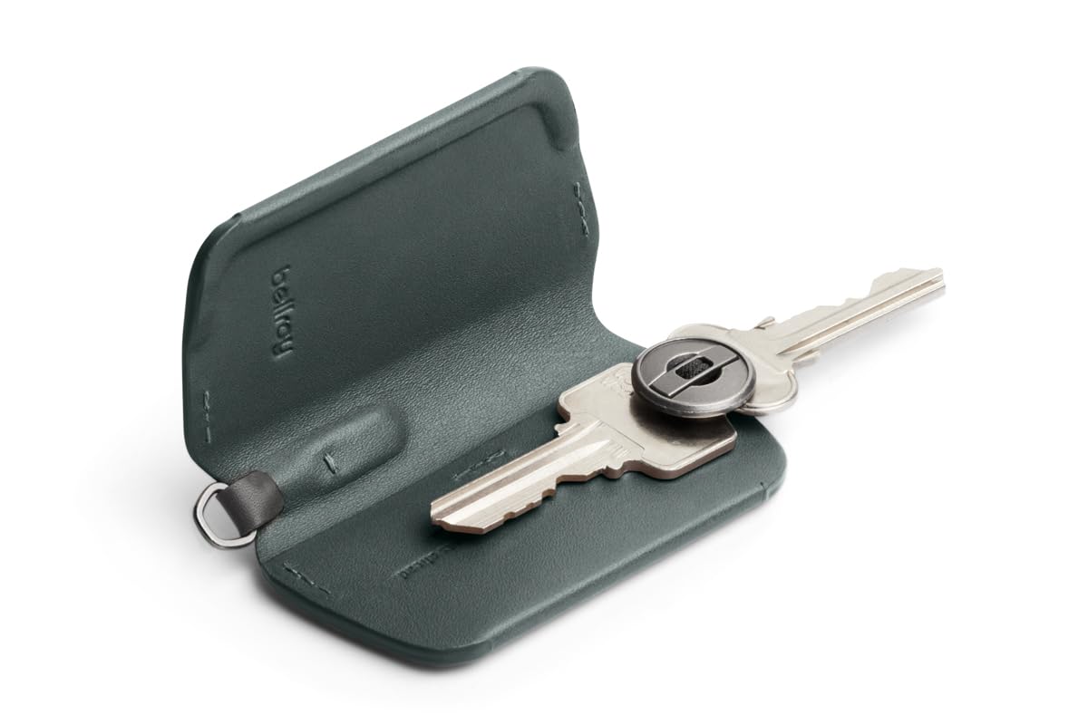 Bellroy Key Cover – Third Edition (Leather Key Holder, Holds 2 – 4 Keys) - Everglade