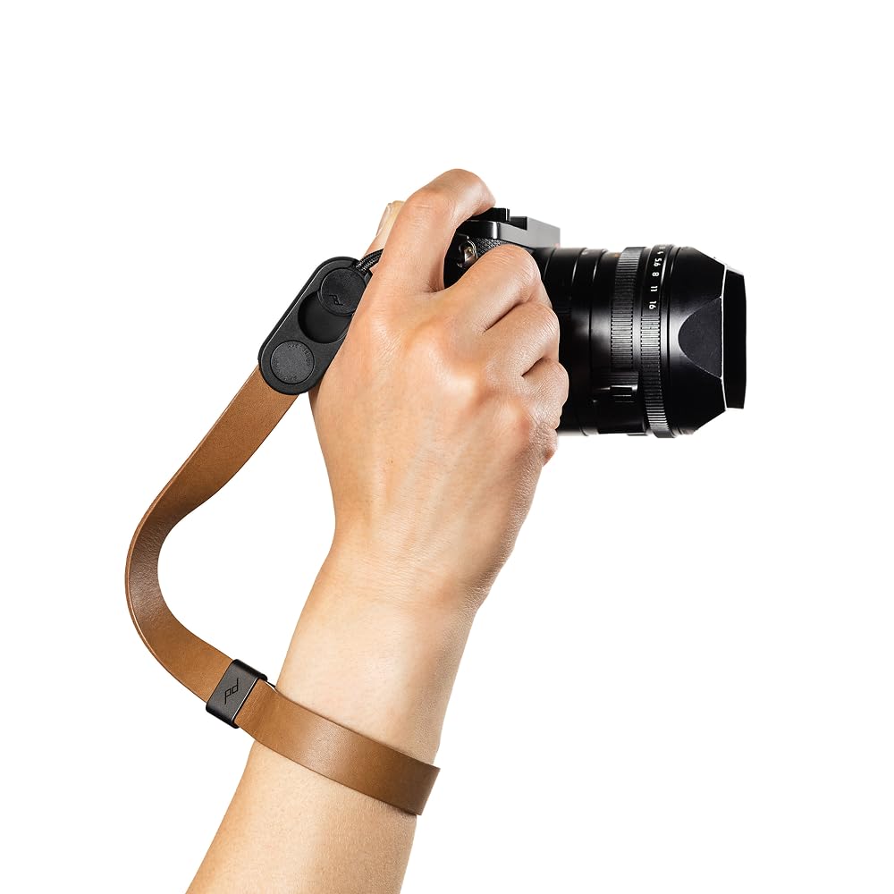 Peak Design Form Cuff Leather Camera Wrist Strap, Tan, Compatible with DSLR, Compact and Point-and-Shoot Cameras, Quick Release & Connection, 100 lb Capacity, Camera Straps for Photographers