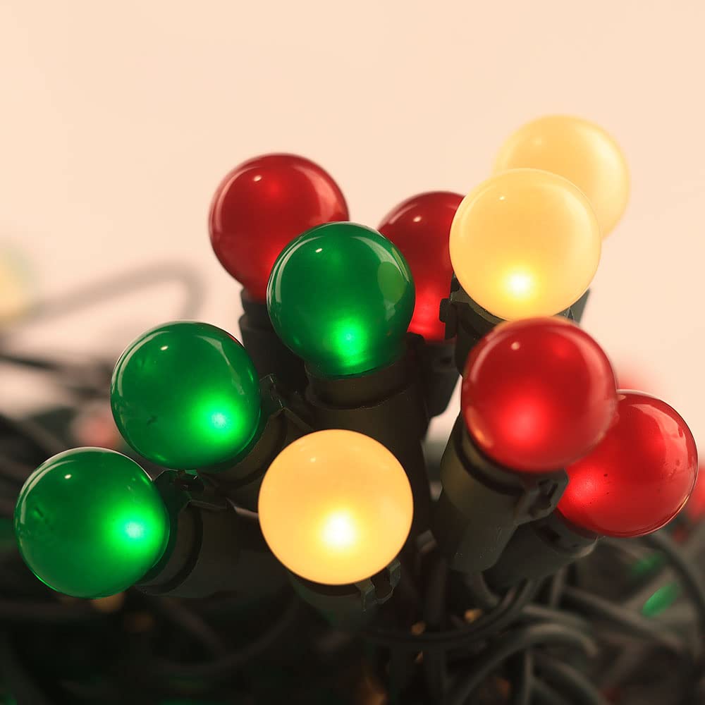 novrose Red White and Green Christmas Lights Outdoor Pearlized G15 70 LED 19ft Plug in Mini Globe String Lights Multi Color Green Wire for Indoor Patio Xmas Tree