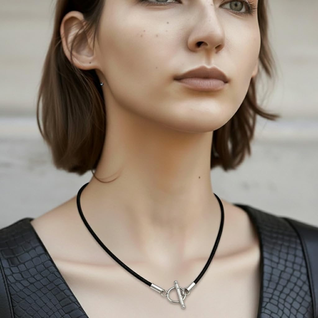 Leporem Handmade 4mm Black Cowhide Cord Necklace Unisex Minimalist Jewelry Base for Charms with Stainless Steel Toggle Clasp (18 Inch)