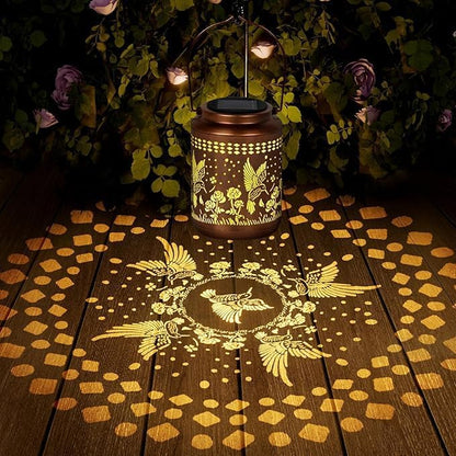 Hummingbird Solar Lantern Outdoor Hummingbird Decor Garden Decor Waterproof Decor Light Hanging Solar Lights Yard Decor, Gifts for Women Gifts for Mom Gifts for Grandma