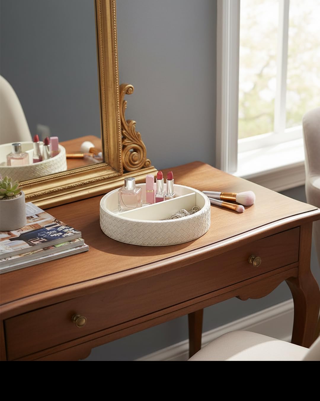 JekoLife Round Faux Leather Vanity Tray Organizer for Dresser Perfume