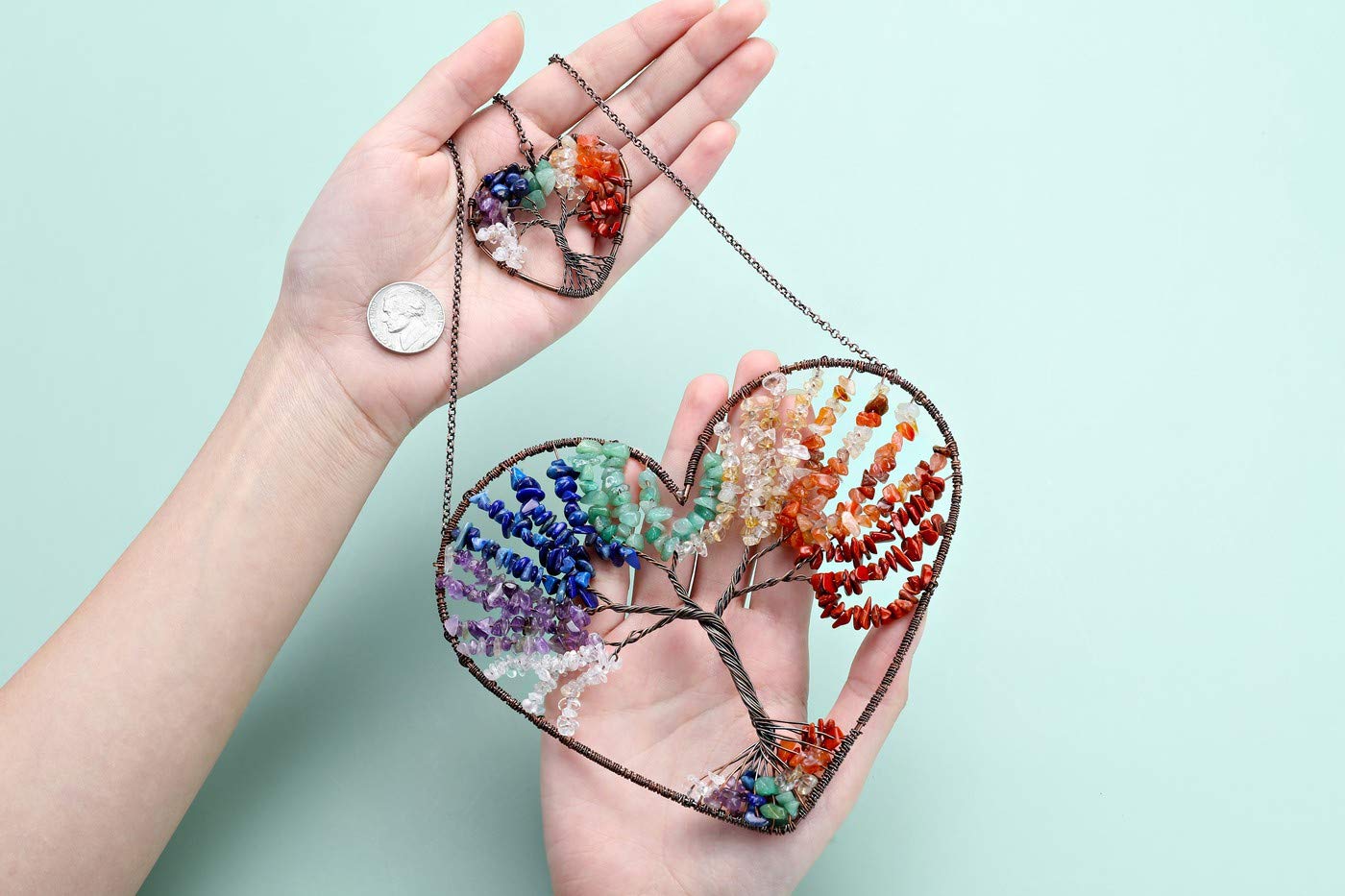 PESOENTH Chakra Crystal Tree of Life Heart Wall Hanging Decor Gifts for Women,Bohemian 7 Chakra Healing Crystals Reiki Stones Ornaments Spiritual Gifts Christmas Tree Home Hanging Decorations