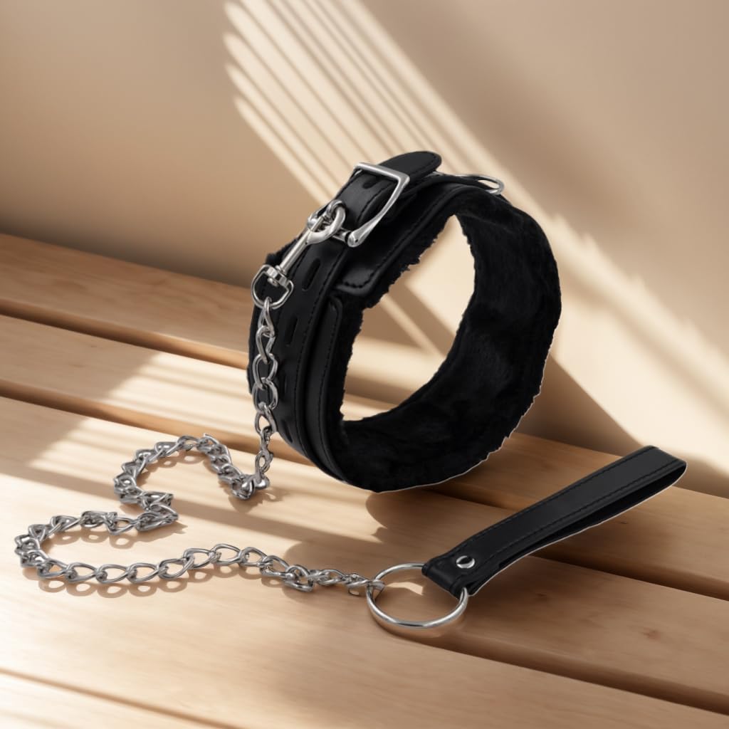 Soft Plush-Lined Leather Choker Necklace with Detachable Leash Ring & Chain – Adjustable, Stylish Unisex Body Jewelry for Everyday Wear or Parties (Black & Pink) (black)