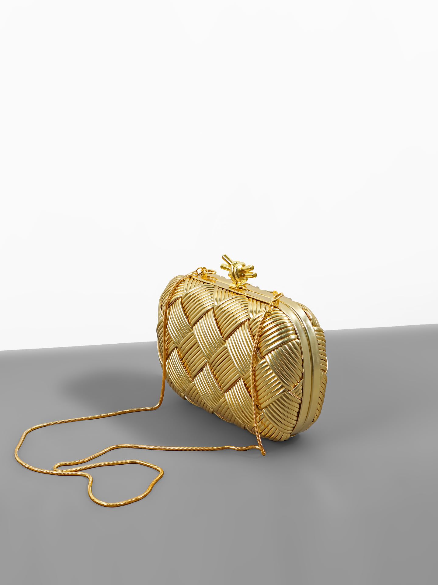MIni Purse For Women Cute Ladies Crossbody Evening Bag With Chain Shoulder Strap For Wedding Party Clutch (Golden)