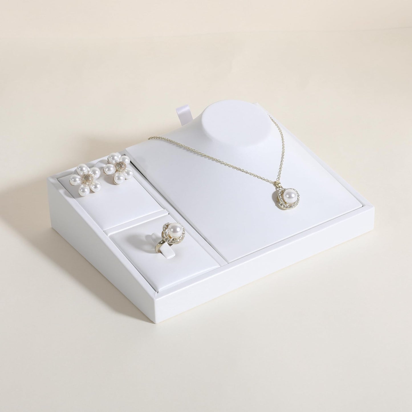 GemeShou White Jewelry Display Tray for jewelry selling, PU leather Necklace Holder Earring Display Stand, Jewelry organizer storage holder for boutique store【Jewelry display set】