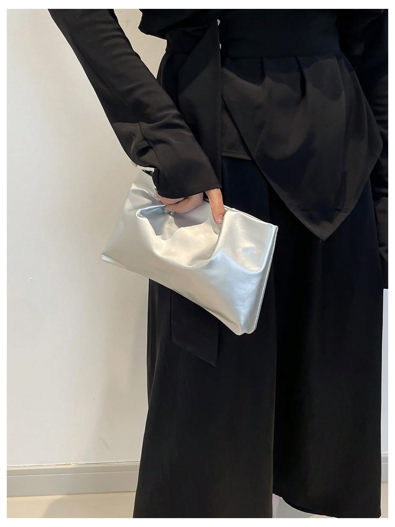 OYOANGLE Women's PU Leather Clutch Purses Small Zipper Ruched Minimalist Handbag Silver One Size